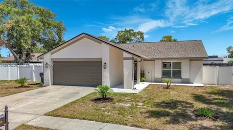 10813 Roundview Lane Tampa FL 33624