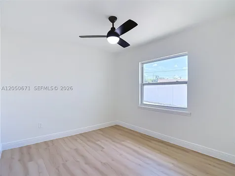 10813 Roundview Lane Tampa FL 33624