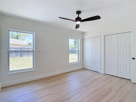 10813 Roundview Lane Tampa FL 33624