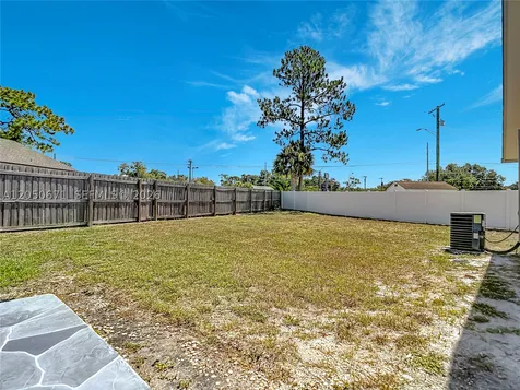 10813 Roundview Lane Tampa FL 33624