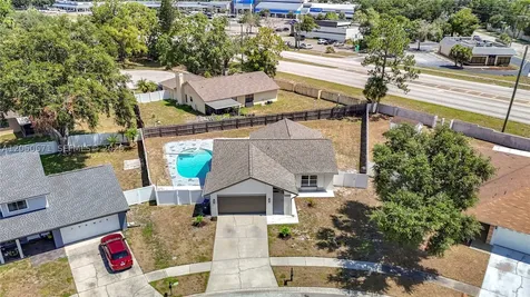 10813 Roundview Lane Tampa FL 33624