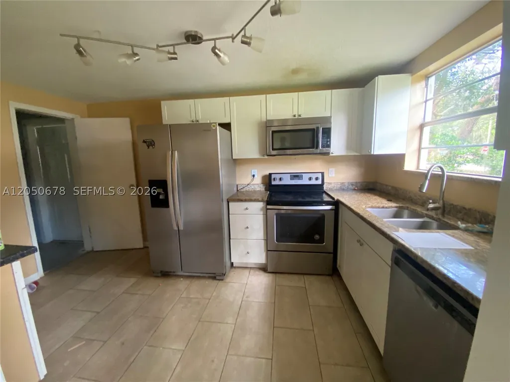 705 Temple Avenue Other City - In The State Of Florida FL 32763