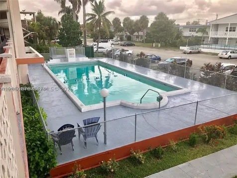 1430 NE 170th Street North Miami Beach FL 33162