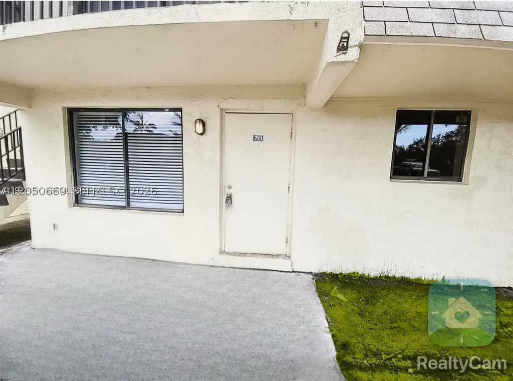 1045 S Flagler Avenue Pompano Beach FL 33060