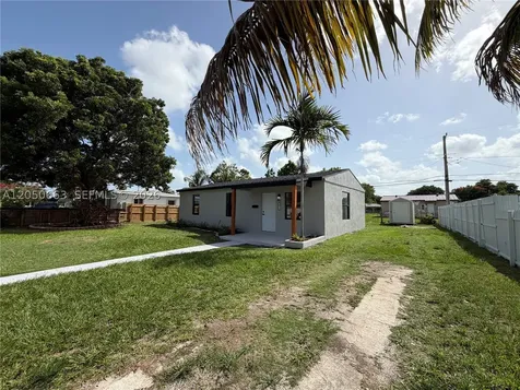 14740 Polk Street Miami FL 33176