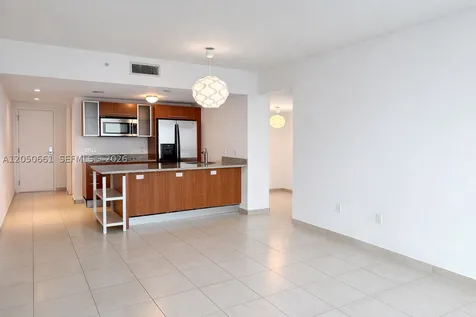 185 SW 7th Street Miami FL 33130
