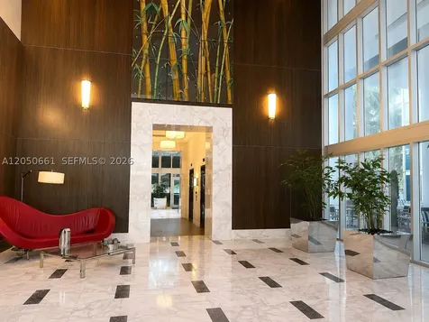 185 SW 7th Street Miami FL 33130