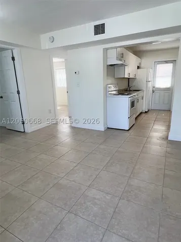 5730 NW 11 Avenue Miami FL 33127
