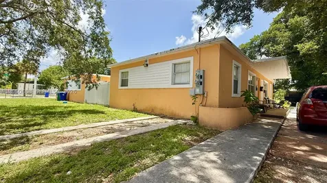 5730 NW 11 Avenue Miami FL 33127