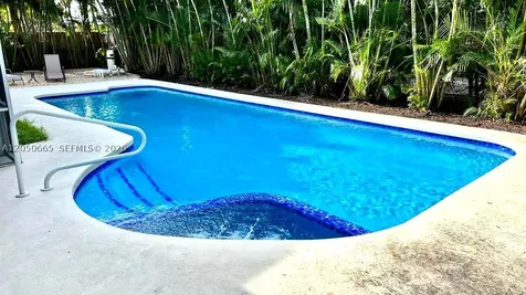262 Bombay Avenue Lauderdale By The Sea FL 33308