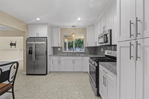 8431 Pasadena Boulevard Pembroke Pines FL 33024