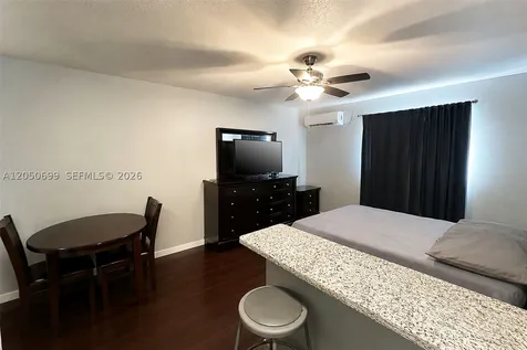 8431 Pasadena Boulevard Pembroke Pines FL 33024