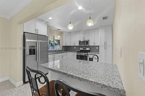 8431 Pasadena Boulevard Pembroke Pines FL 33024