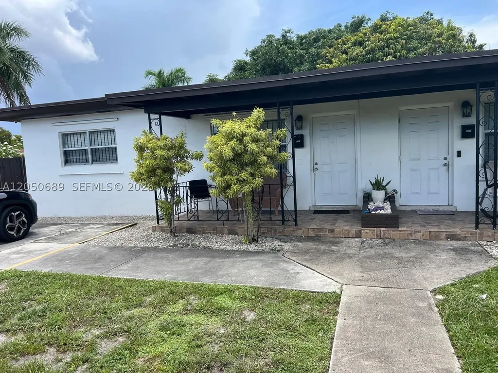 695 697 Curtiss Drive Opa-Locka FL 33054