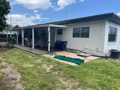 695 697 Curtiss Drive Opa-Locka FL 33054