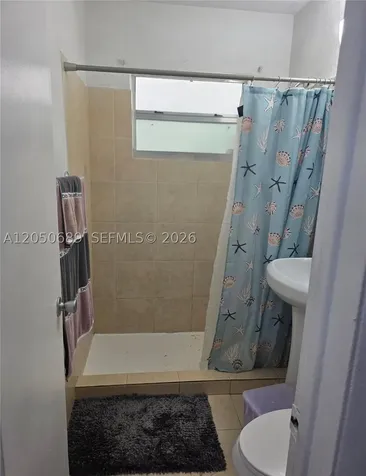 695 697 Curtiss Drive Opa-Locka FL 33054