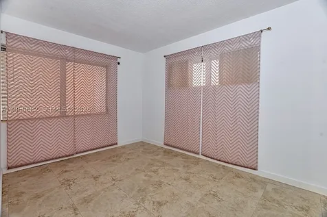 1450 NE 170th Street North Miami Beach FL 33162