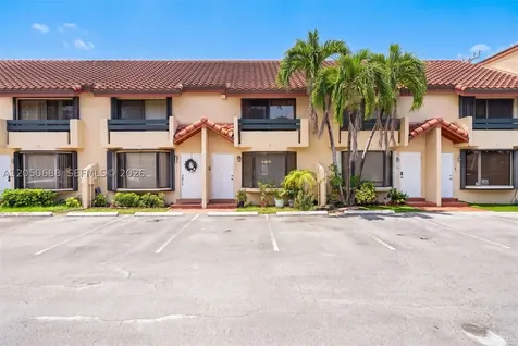 10035 SW 77th Court Miami FL 33156