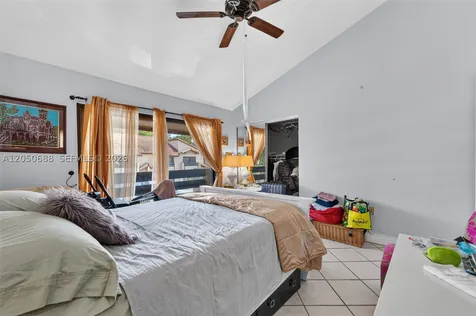 10035 SW 77th Court Miami FL 33156