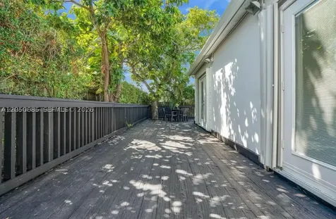 9264 Byron Avenue Surfside FL 33154