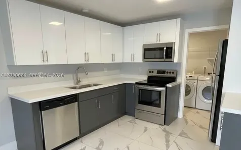 1370 NW 3rd Street Dania Beach FL 33004