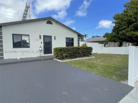 1370 NW 3rd Street Dania Beach FL 33004