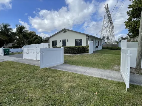 1370 NW 3rd Street Dania Beach FL 33004