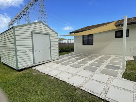 1370 NW 3rd Street Dania Beach FL 33004