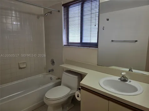 15545 N Miami Lakeway N Miami Lakes FL 33014