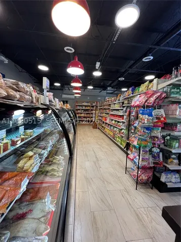 Hallandale Beach FL 33009