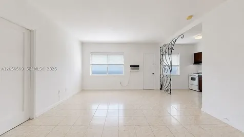 2499 SW 27th Street Miami FL 33133