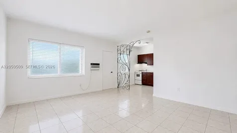 2499 SW 27th Street Miami FL 33133