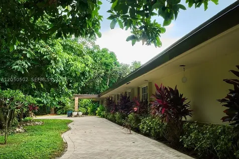 21601 SW 154th Avenue Miami FL 33170