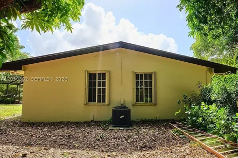 21601 SW 154th Avenue Miami FL 33170
