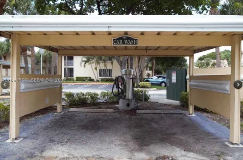 14208 Glenmoor Drive West Palm Beach FL 33409