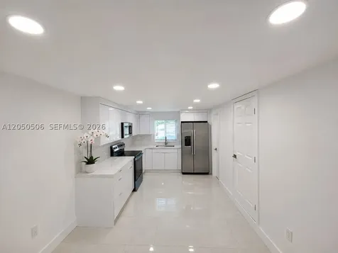 5190 E 1st Avenue Hialeah FL 33013