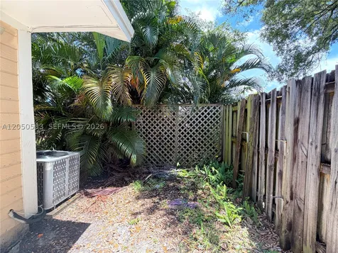 9850 W Heather Lane Miramar FL 33025