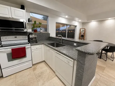 5230 NW 109th Avenue Doral FL 33178