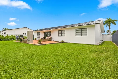 1911 SW 126th Court Miami FL 33175