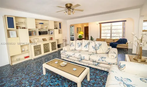 8721 NW 18th Street Pembroke Pines FL 33024
