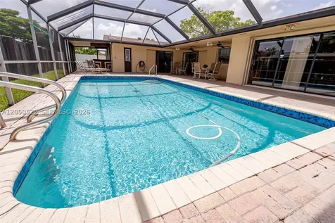 8721 NW 18th Street Pembroke Pines FL 33024