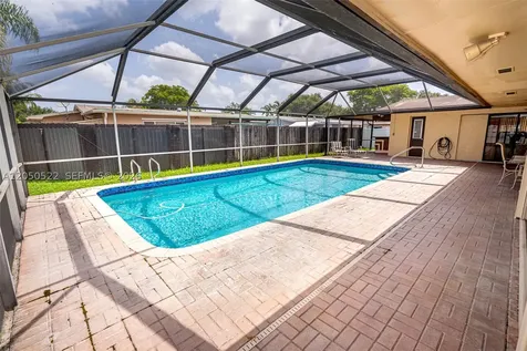 8721 NW 18th Street Pembroke Pines FL 33024