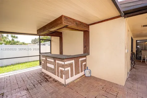 8721 NW 18th Street Pembroke Pines FL 33024