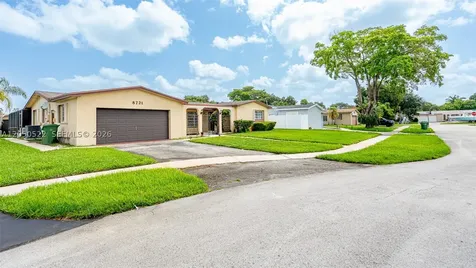 8721 NW 18th Street Pembroke Pines FL 33024