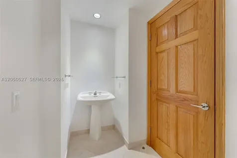 785 Crandon Boulevard Key Biscayne FL 33149