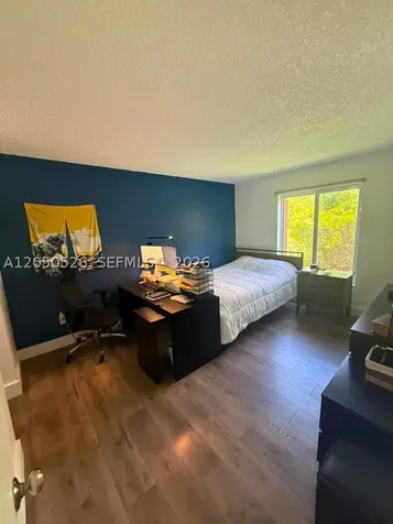 9405 W Flagler Street Miami FL 33174