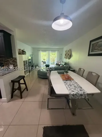 9405 W Flagler Street Miami FL 33174