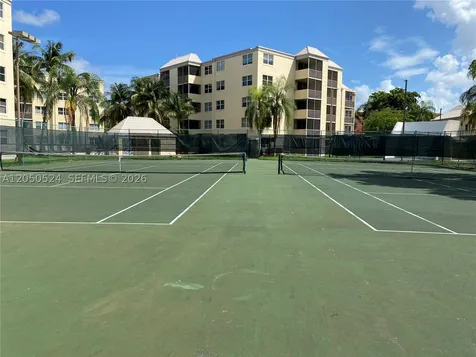 8160 Geneva Court Doral FL 33166
