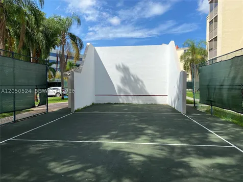 8160 Geneva Court Doral FL 33166