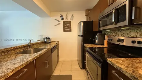 8160 Geneva Court Doral FL 33166